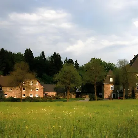 Gut Wenne Holiday home *